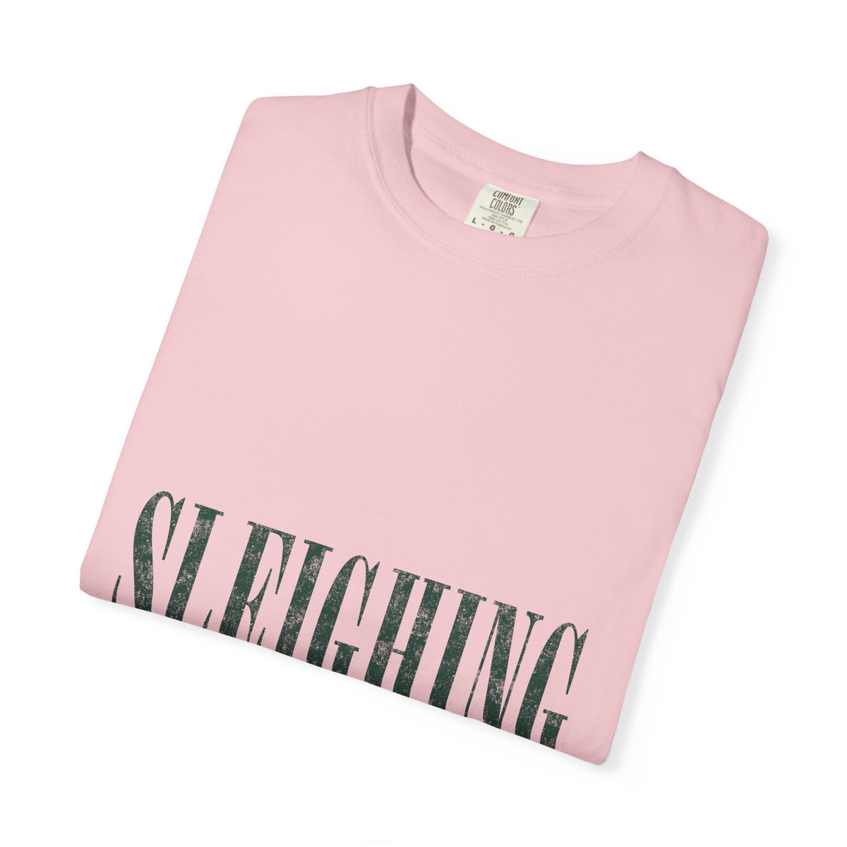Sleighing Tee — Vintage Holiday Graphic T-Shirt with 'SLEIGHING, OBVIOUSLY.' Print